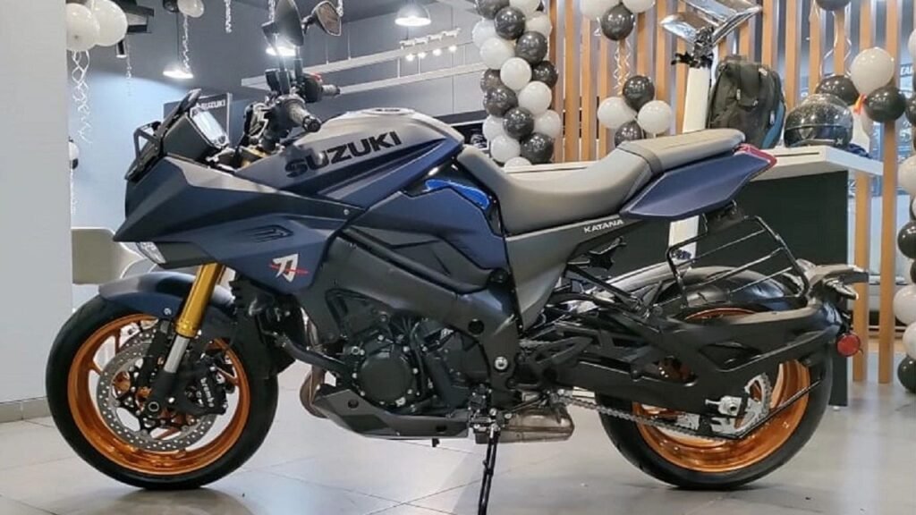स्पीड और स्टाइल का जलवा: Suzuki Katana हर पैसे की है असली कीमत, जानिए क्यों